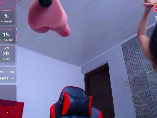 cristal-horny19 webcam