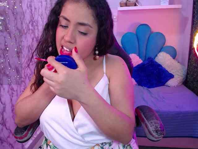 cristal-horny19 webcam