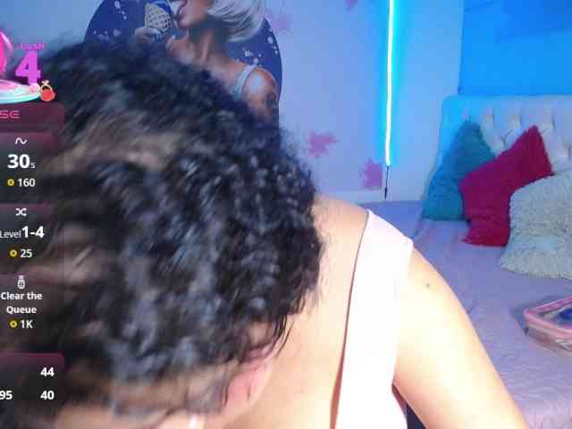 cristal-horny19 webcam