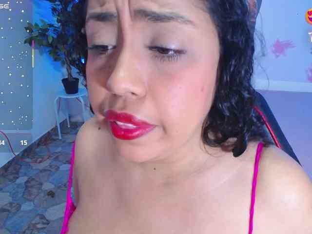 cristal-horny19 webcam