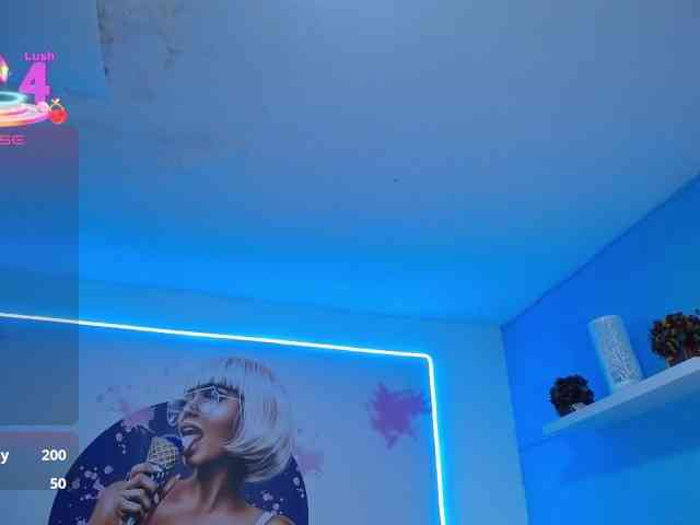 cristal-horny19 webcam