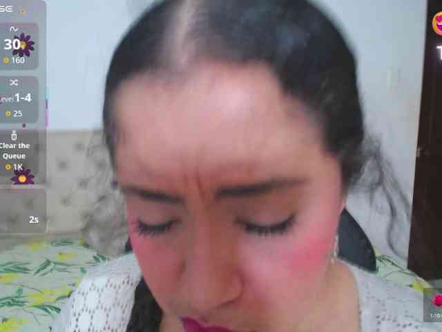 cristal-horny19 webcam