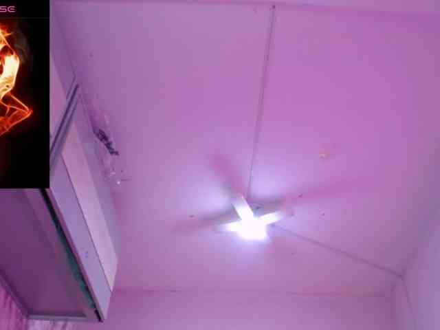 cristal-horny19 webcam