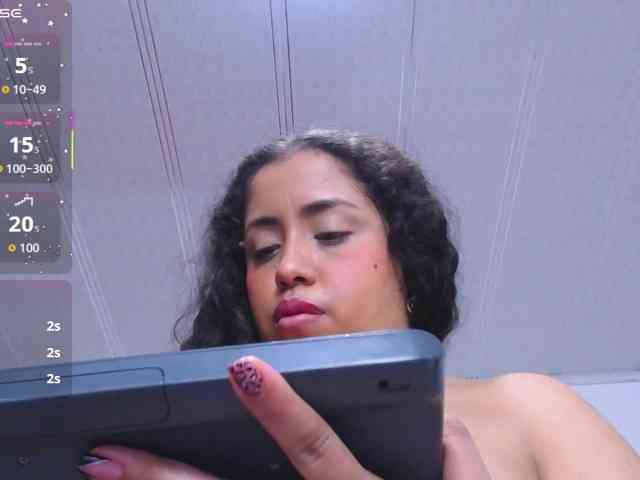 cristal-horny19 webcam