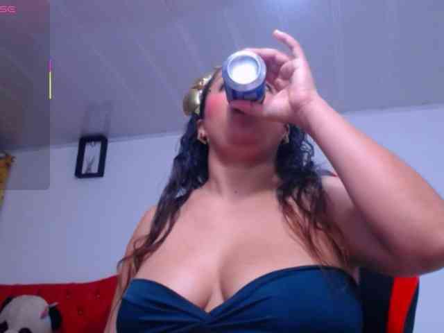 cristal-horny19 webcam