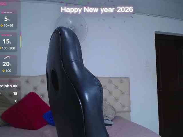 cristal-horny19 cristal-horny19