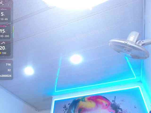 cristal-horny19 webcam