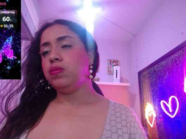cristal-horny19 webcam