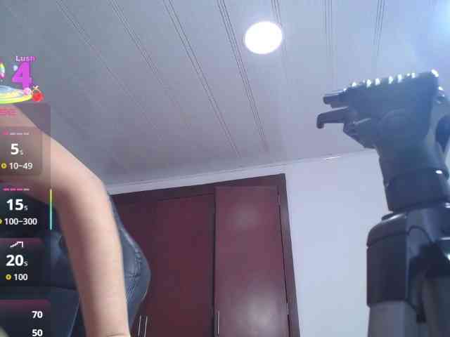 cristal-horny19 webcam