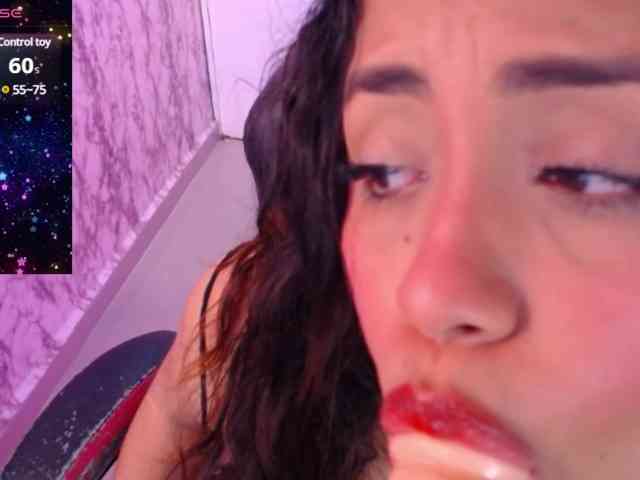 cristal-horny19 webcam