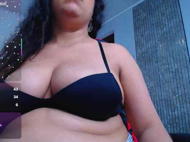 cristal-horny19 webcam