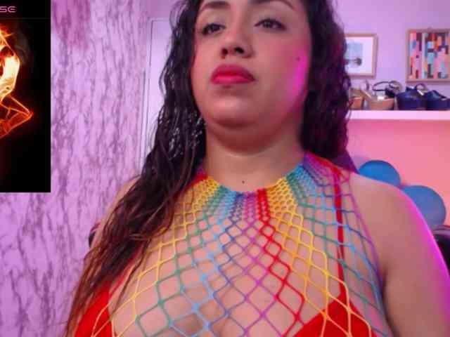 cristal-horny19 webcam