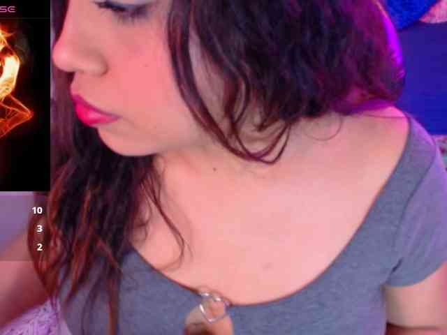 cristal-horny19 webcam