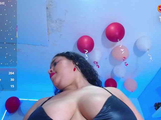 cristal-horny19 webcam