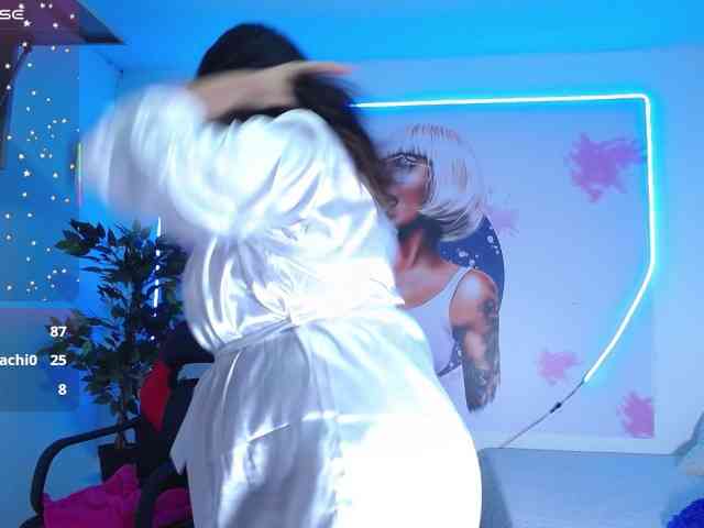 cristal-horny19 webcam