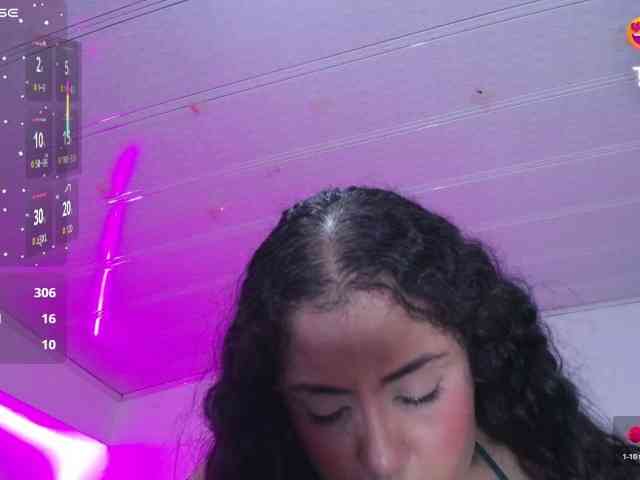 cristal-horny19 webcam