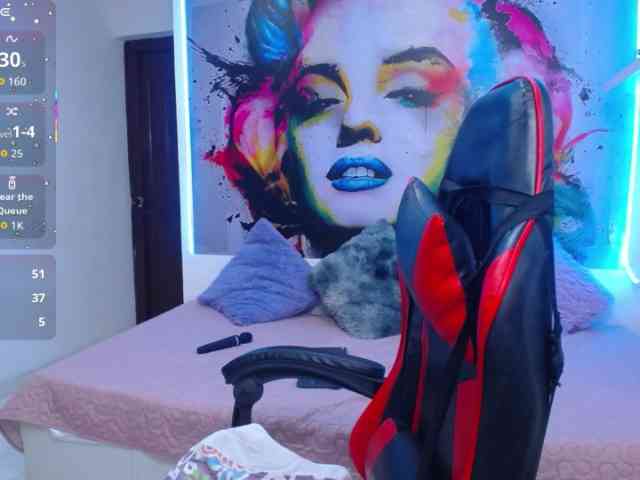 cristal-horny19 webcam