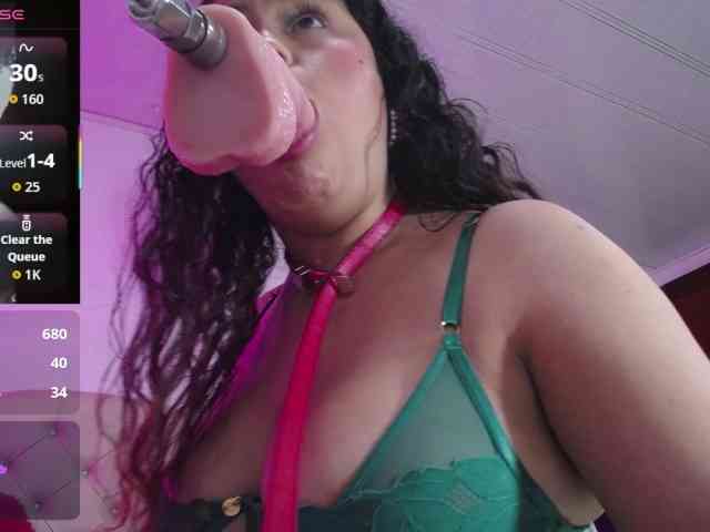 cristal-horny19 cristal-horny19