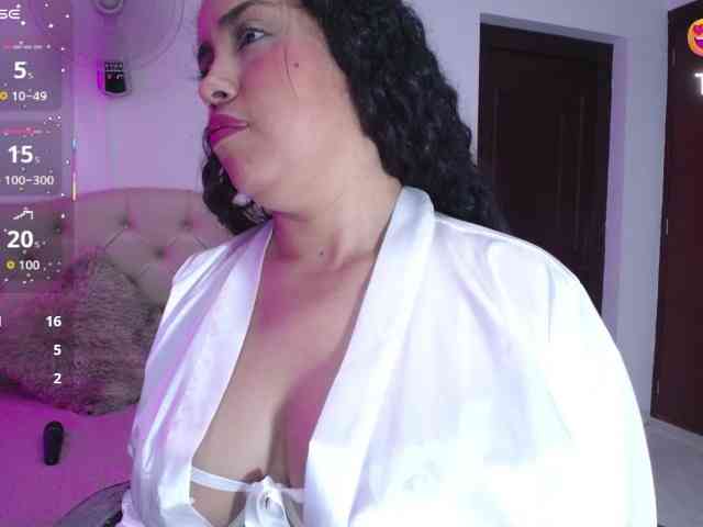 cristal-horny19 webcam