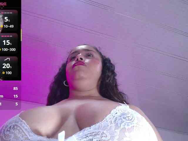 cristal-horny19 webcam