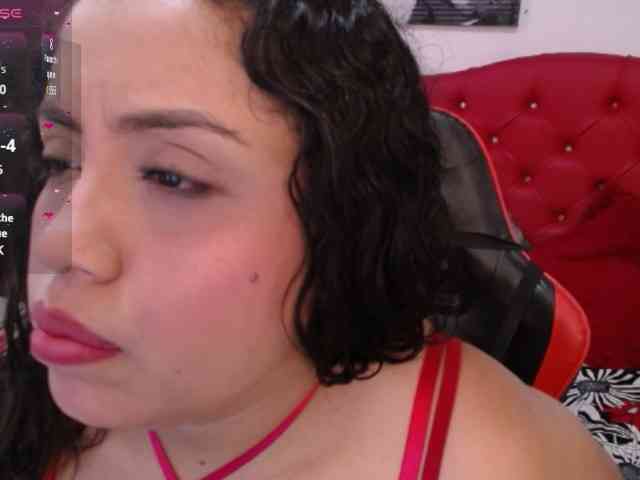 cristal-horny19 webcam