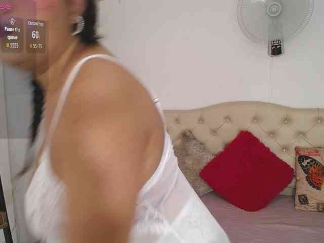 cristal-horny19 webcam