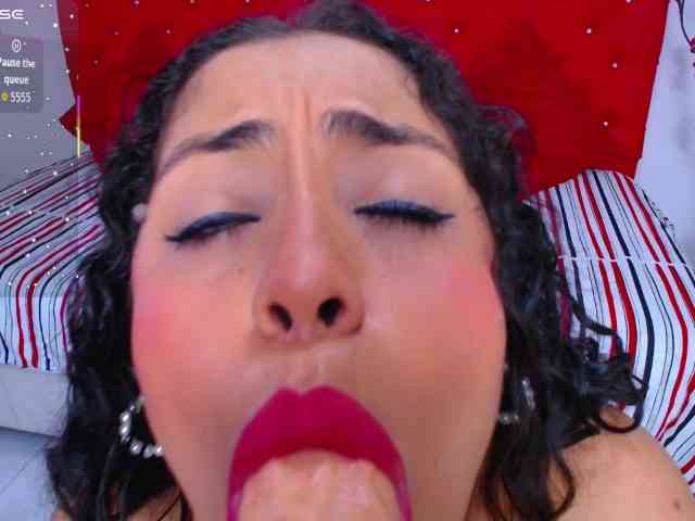 cristal-horny19 webcam