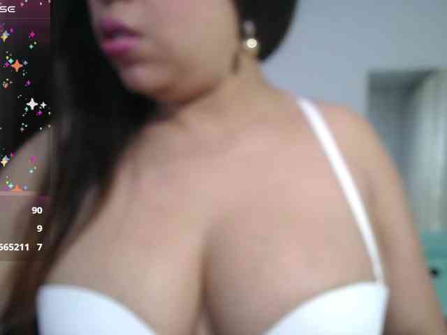 cristal-horny19