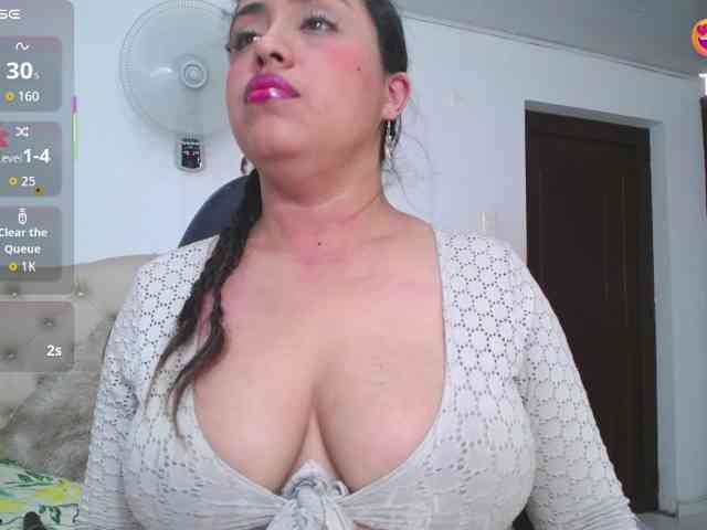 cristal-horny19 cristal-horny19