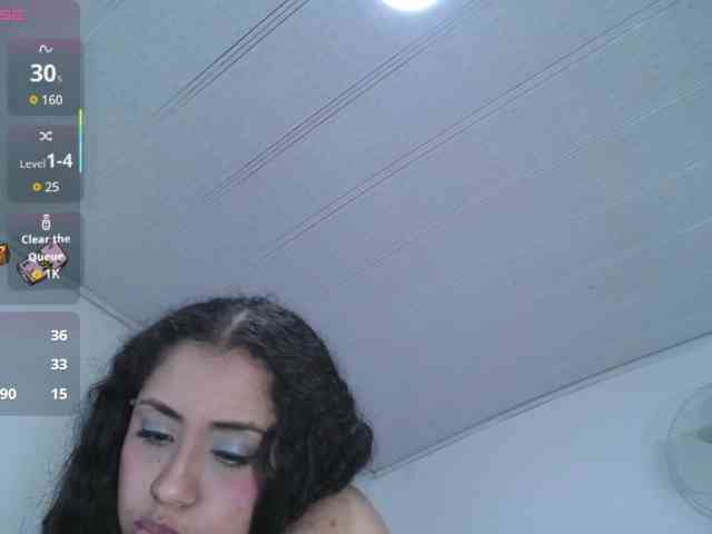cristal-horny19 webcam