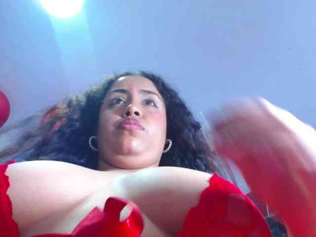 cristal-horny19 webcam