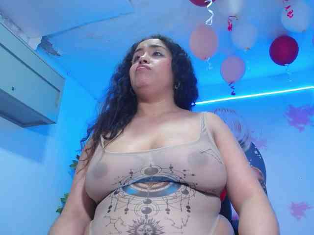 cristal-horny19 webcam