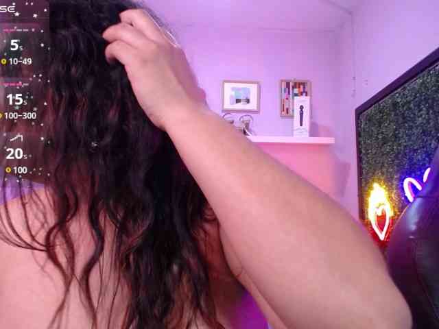 cristal-horny19 webcam