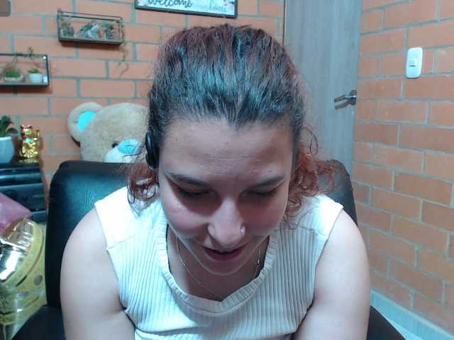 alexa-kiut from BongaCams