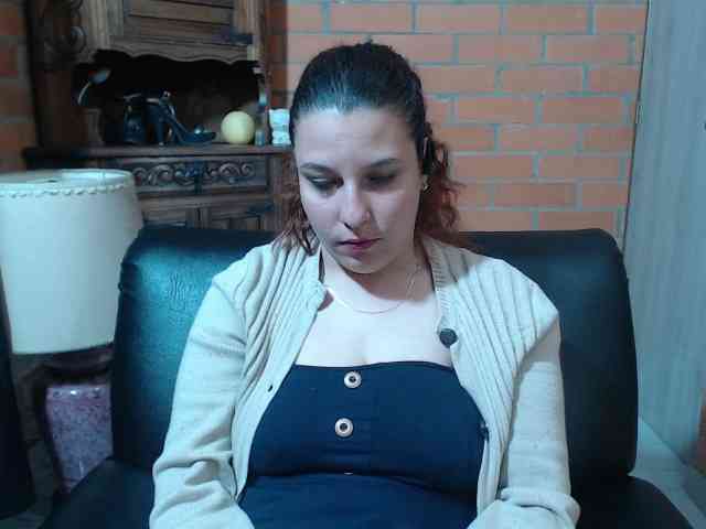 alexa-kiut alexa-kiut