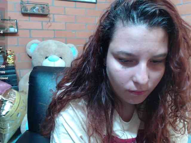 alexa-kiut alexa-kiut