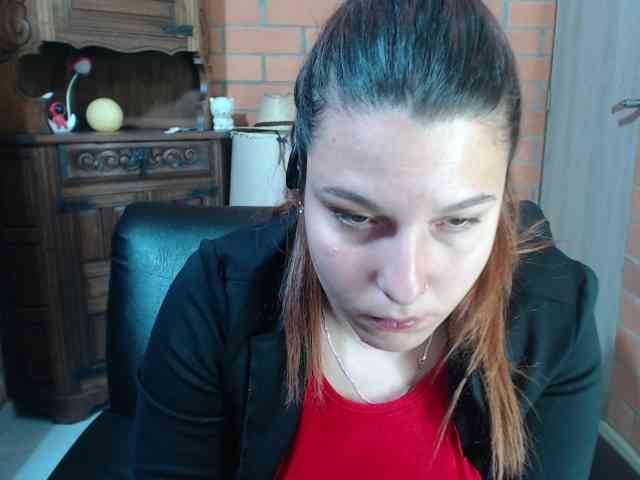 alexa-kiut Live Webcam on BongaCams