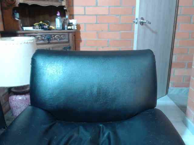 alexa-kiut alexa-kiut