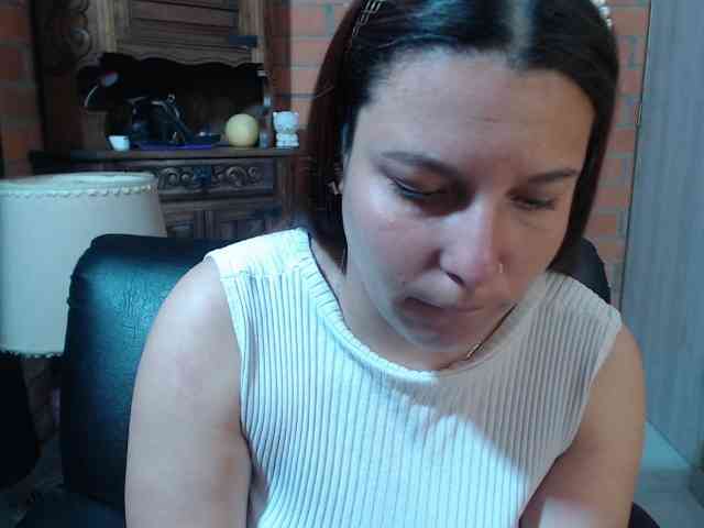 alexa-kiut alexa-kiut