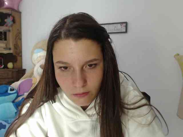 alexa-kiut alexa-kiut