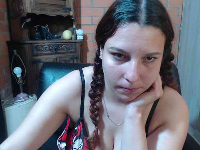 alexa-kiut alexa-kiut