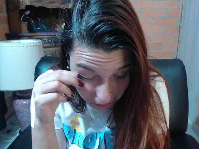 alexa-kiut alexa-kiut