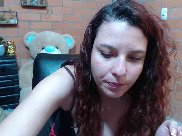 alexa-kiut alexa-kiut