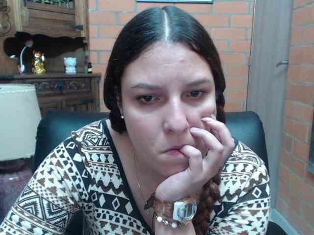 alexa-kiut alexa-kiut