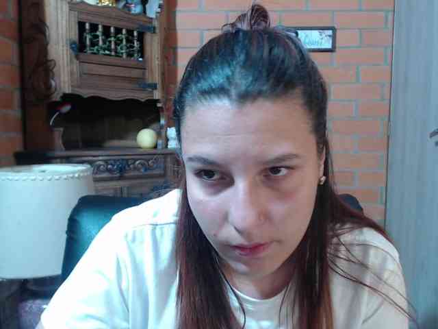 alexa-kiut alexa-kiut