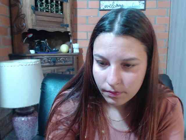 alexa-kiut alexa-kiut