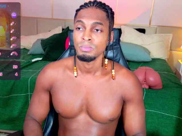 MichaelMorothop Live Webcam on BongaCams