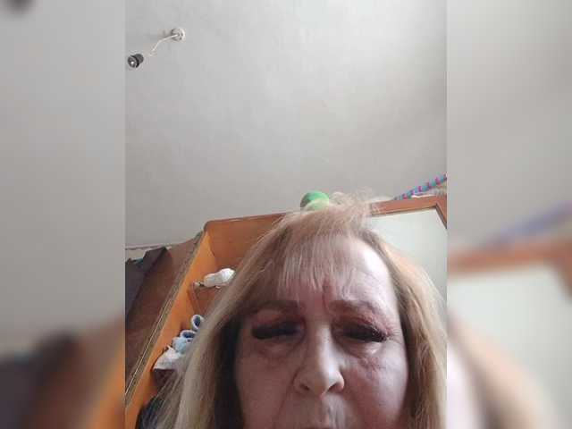 Alina1965's BongaCams show and profile