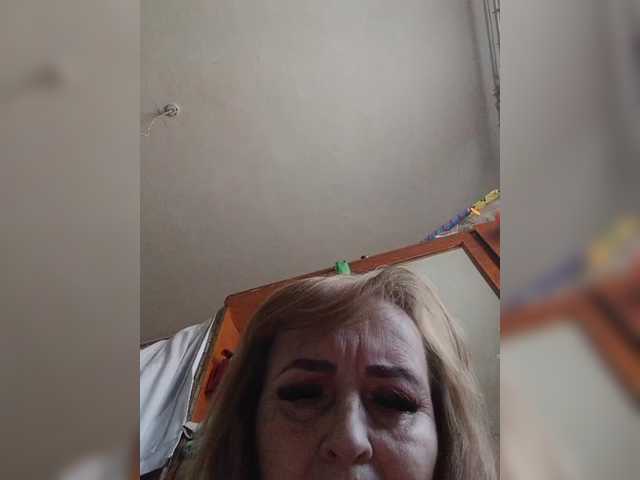 Alina1965's BongaCams show and profile