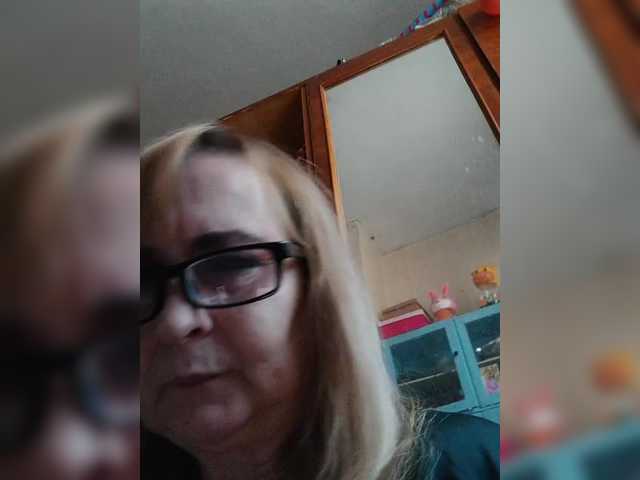 Alina1965's BongaCams show and profile